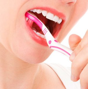 cepillarse los dientes 